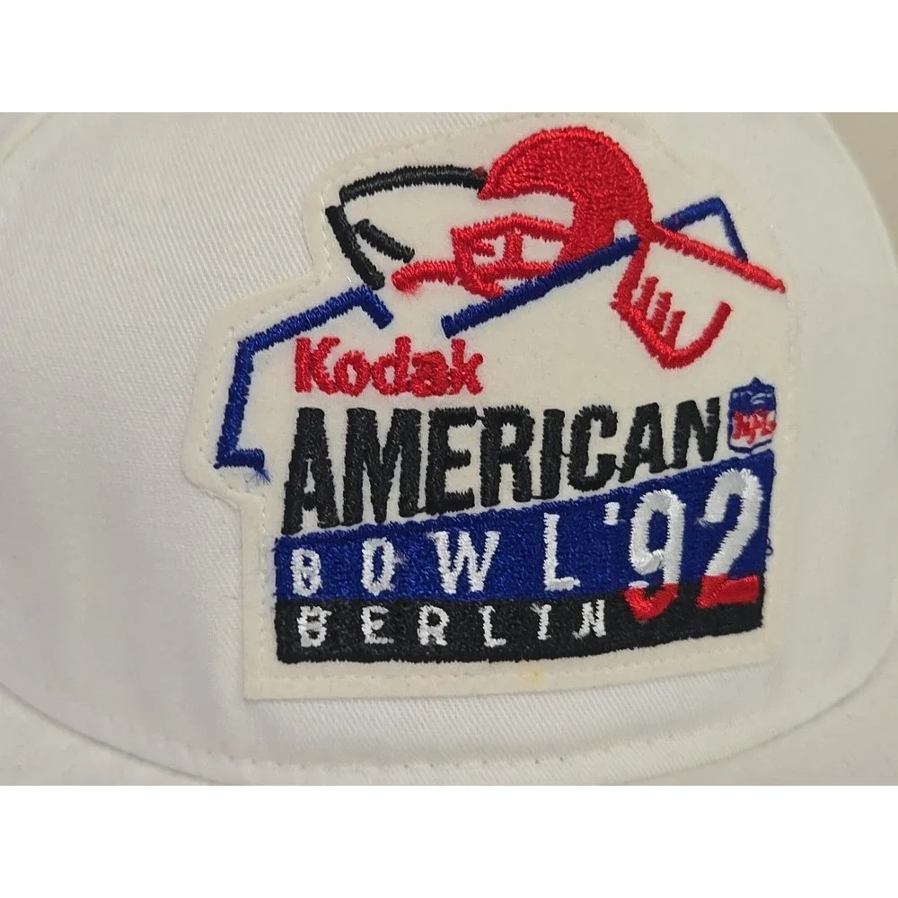 DEADSTOCK Vtg 1992 NFL Kodak American Bowl Berlin Snapback Hat‎ White MINT